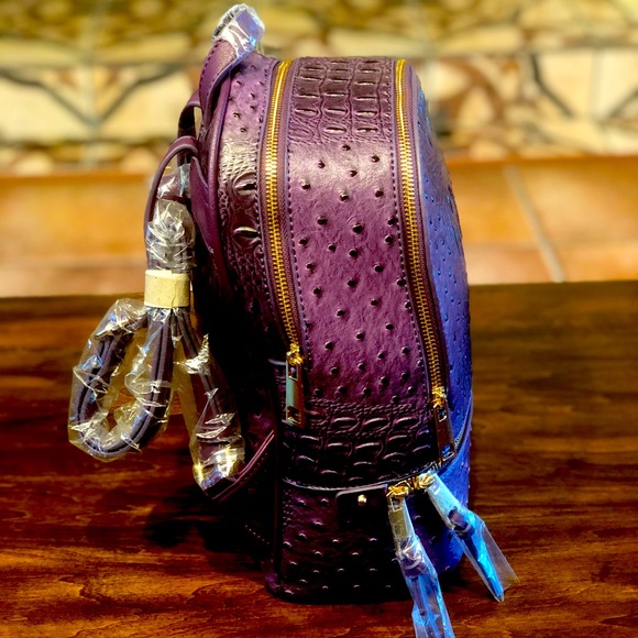 Backpack - Picture 4 of 4